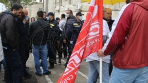 Radnici Pošte na ivici gladi